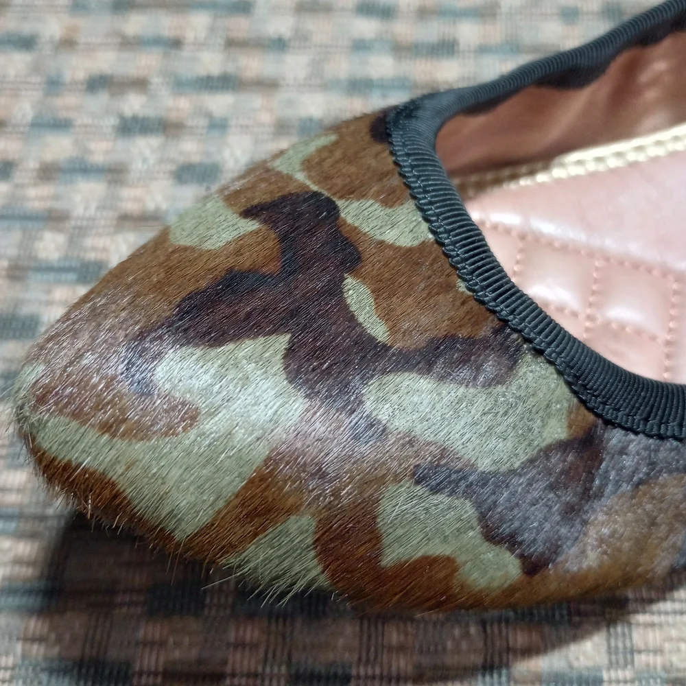 Vince Camuto Green and Brown Camouflage Flats - Picture 7 of 12